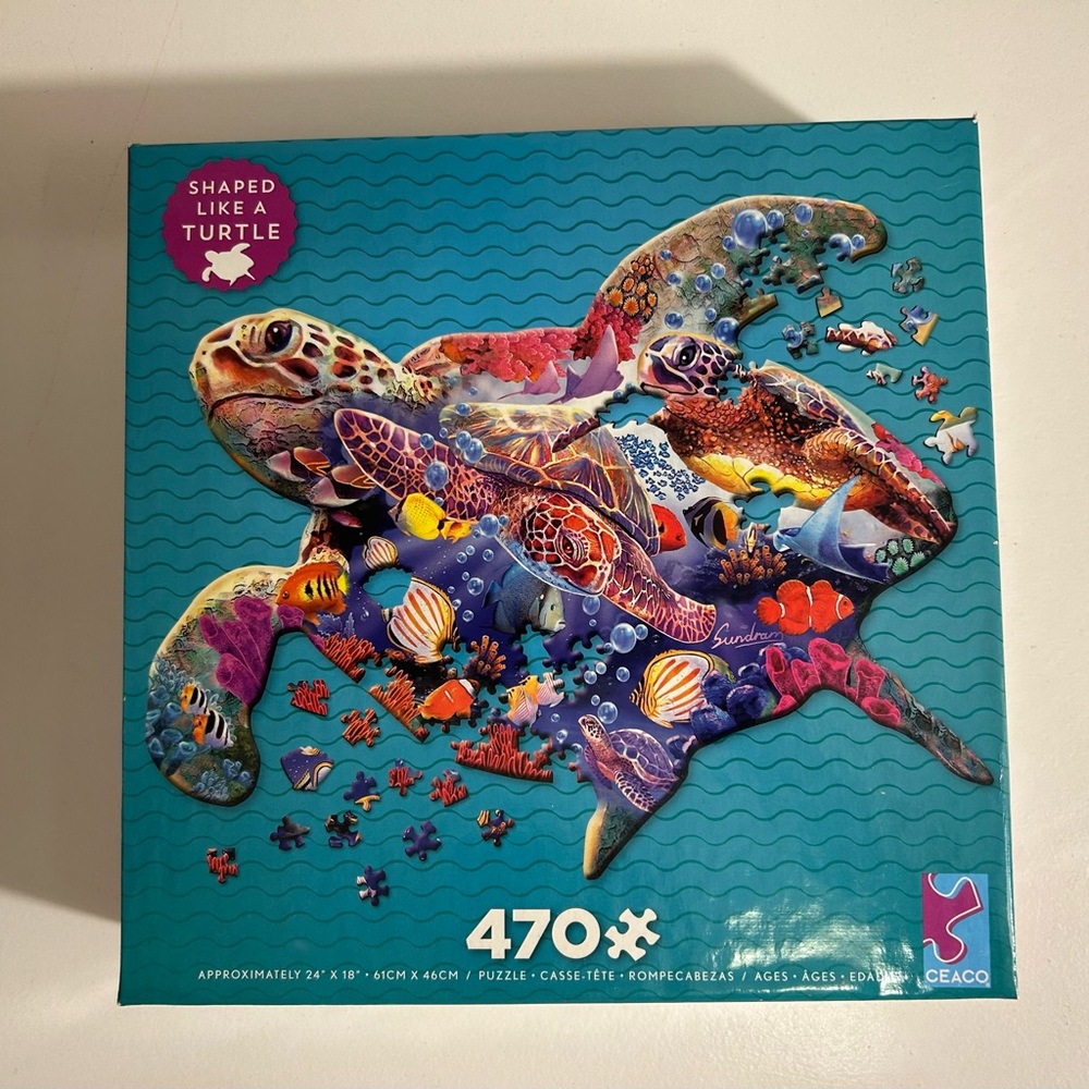 Like New 470 Piece Turtle-Shaped Jigsaw Puzzle